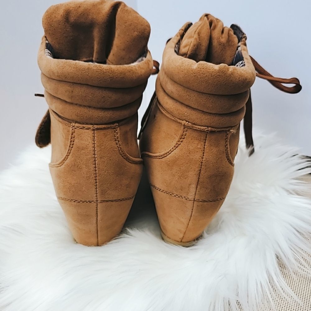 Camel Color Wedge Boot - Picture 4 of 8